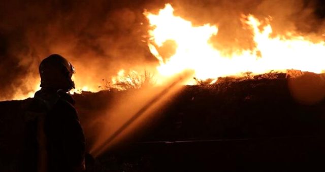 Marmara Adası'ndaki yangınla ilgili 2 kişi tutuklandı