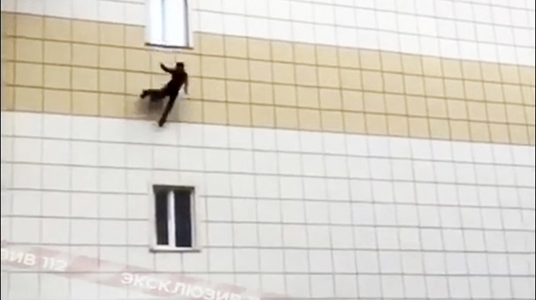 Rusya'da Avm Yangın : Ölü Sayısı 64'e Yükseldi