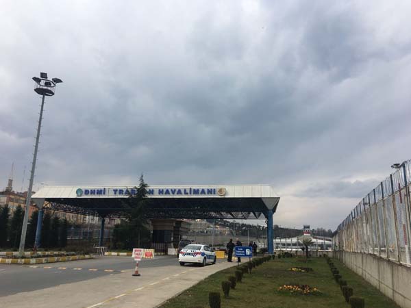 Trabzon'da Ambulans Uçak İçin Acil İniş İstendi