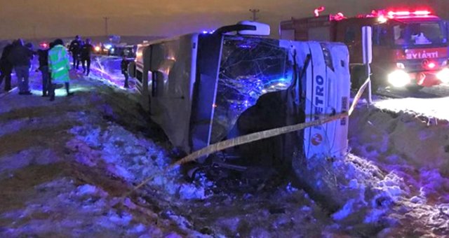 Kocaeli’de alkollü sürücü dehşeti: 1 ölü, 2 yaralı