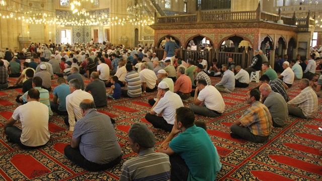 Tebbet suresi okunuşu ve Türkçe meali | tebbet suresi arapça yazılışı