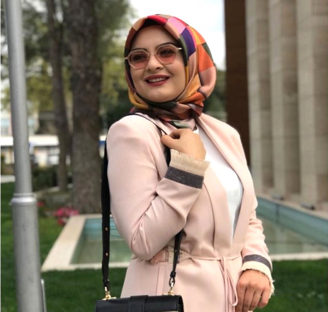 Fenomen gelin adayı Hanife Gürdal tesettürü bıraktı