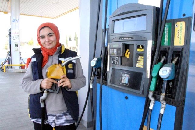 Fenomen gelin adayı Hanife Gürdal tesettürü bıraktı