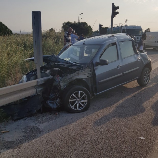 Bursa'da kırmızı ışık faciası! Ortalık savaş alanına döndü...