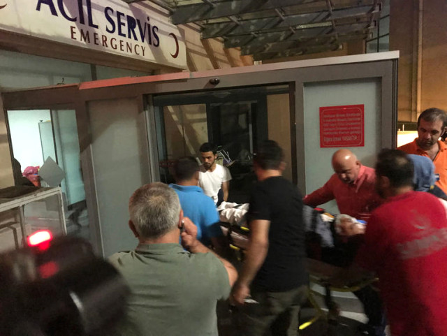 Oyuncu Can Gürzap trafik kazası geçirdi