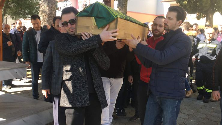 Bebeğin kafasına basarak öldüren kadın kim? Neden bebeğin kafasına basıp öldürdü?