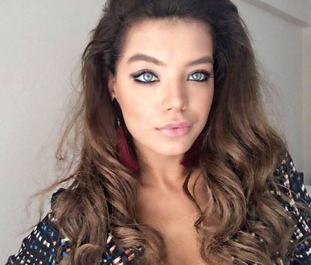 Buse Narcı'dan Sinan Akçıl yorumu 'Yunan heykelim'