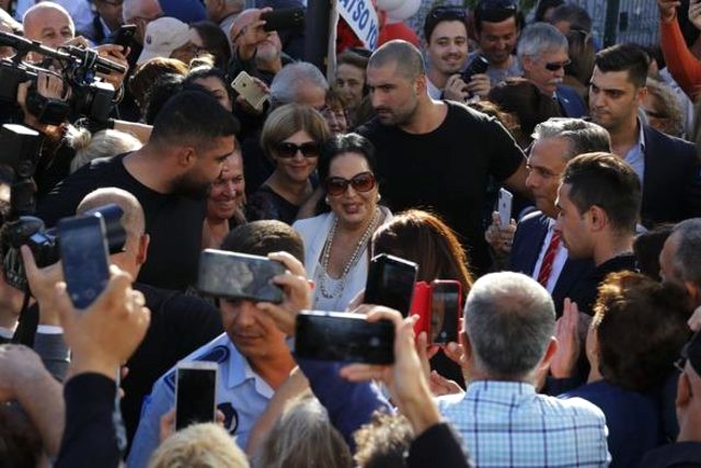 Türkan Şoray gözyaşlarını tutamadı