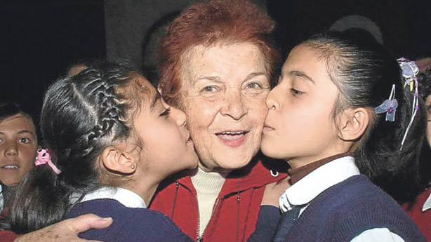 Türkan Saylan kimdir? Yaptığı çalışmalar nelerdir? Türkan Saylan neden öldü?