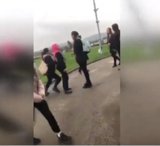 İngiltere'de Suriyeli mülteci çocuğun kız kardeşi de aynı saldırıya uğramış!