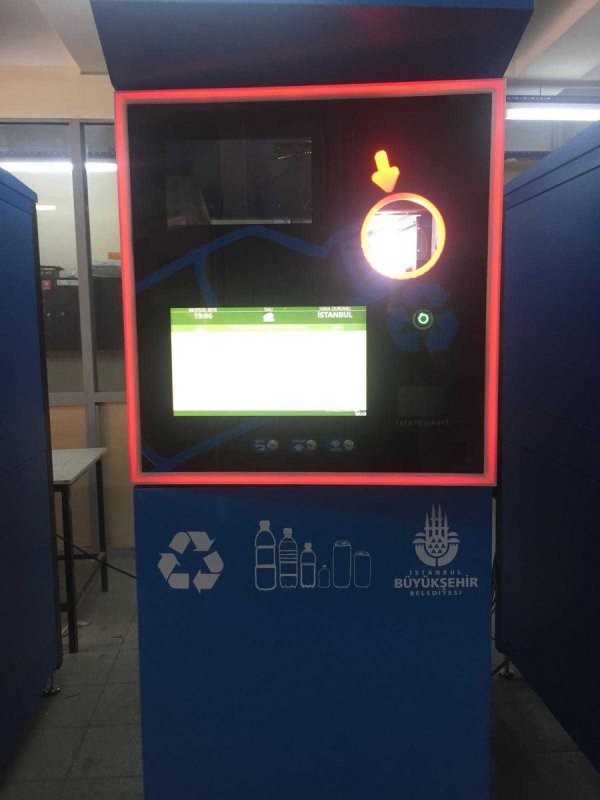 Artık pet şişler ile İstanbul Kart'a dolum yapılabilecek!