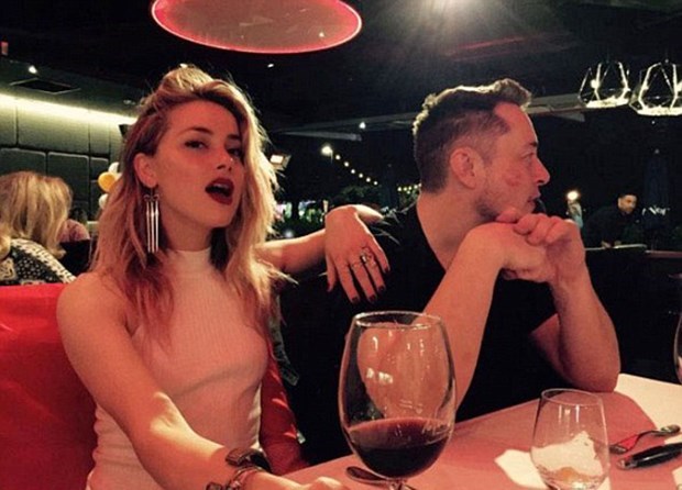 Amber Heard James Franco videosu ile gündemde | Amber Heard kimdir?