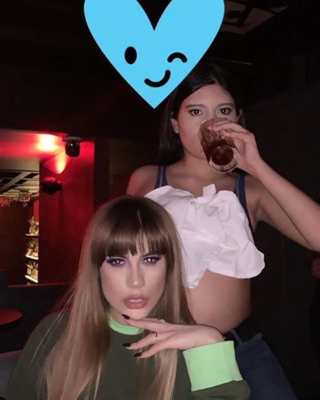 Bahar Candan'ın göbeği sosyal medyayı salladı