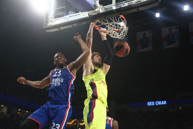 Basketbolda tarihi gece