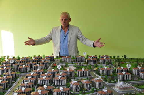 Hayal Hırsızı Temel Bulut Çay Bahçesinde Yakalandı