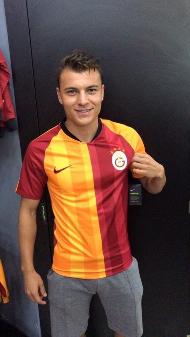 Yusuf Erdoğan artık Galatasaraylı!