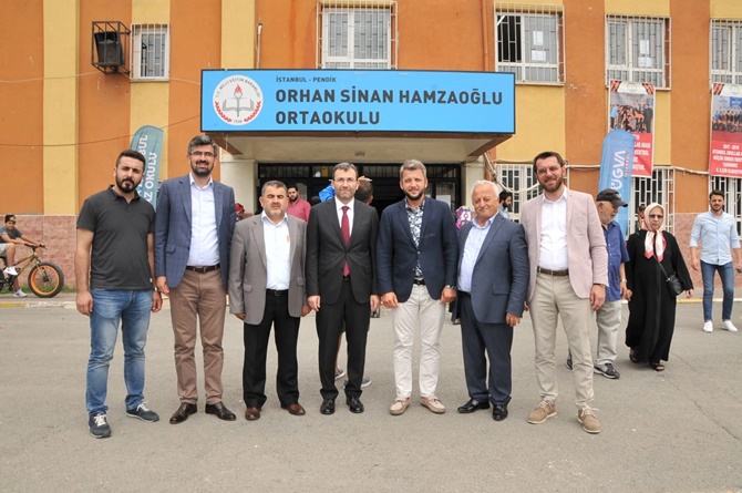 AK Parti İstanbul İl Başkan yardımcısı Ahmet Cin oyunu kullandı