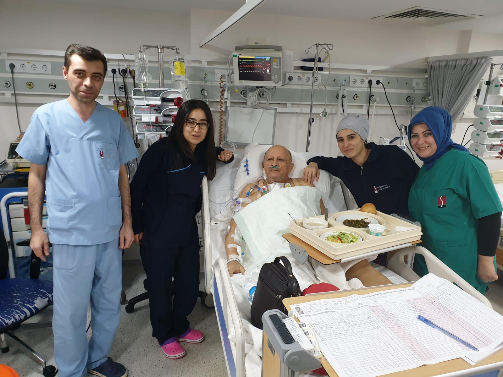 Pendik'te otobüs, yolcu minibüsüne çarptı! Çok sayıda yaralı var