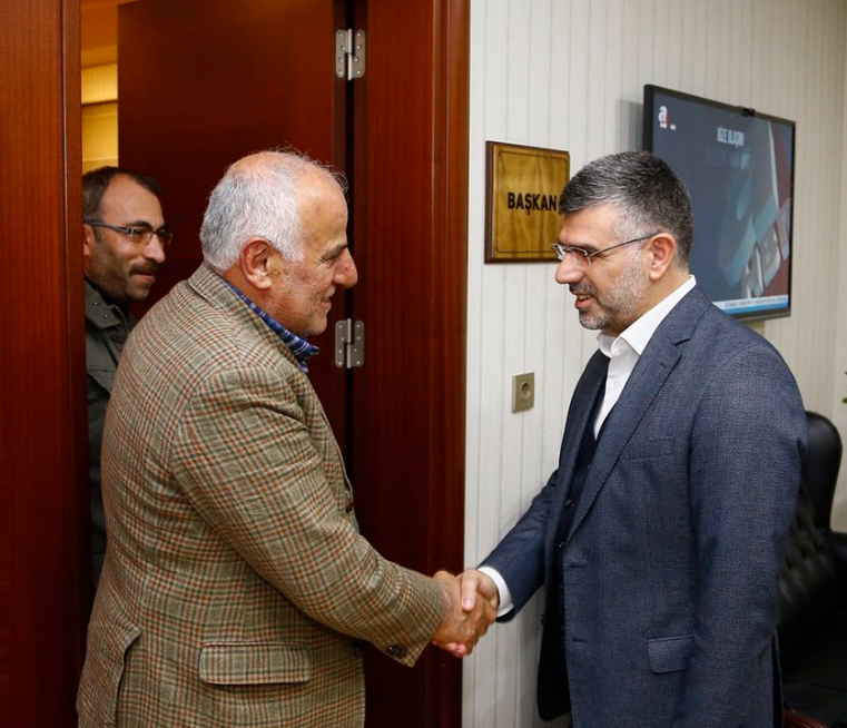 Sultanbeyli hisseli parsel sorununu çözdü! Vatandaşlar tapularına kavuştu