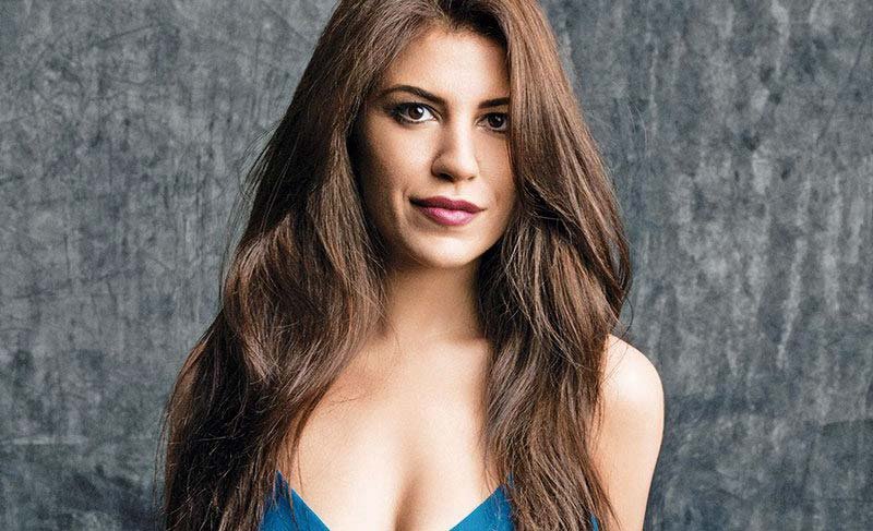 Türkan Şoray'ın kızı Yağmur Ünal kimdir? Çöp arabasının içine düştü