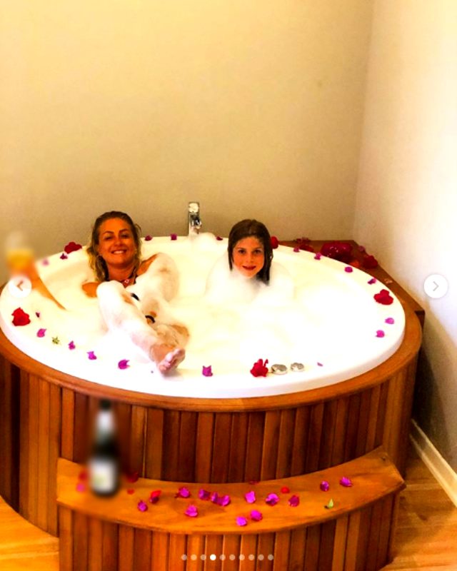 Yeliz Yeşilmen'in jakuzi pozu