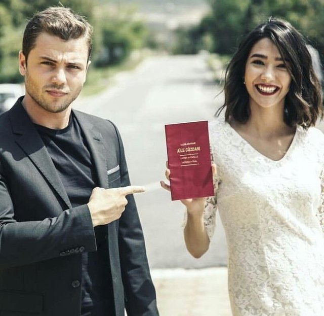 Aybüke Pusat'ın Sevgilisi Can Yücel Kimdir