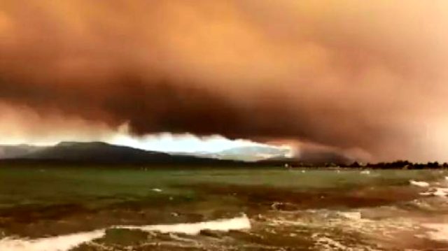 Yunanistan'da olağanüstü hal ilan edildi