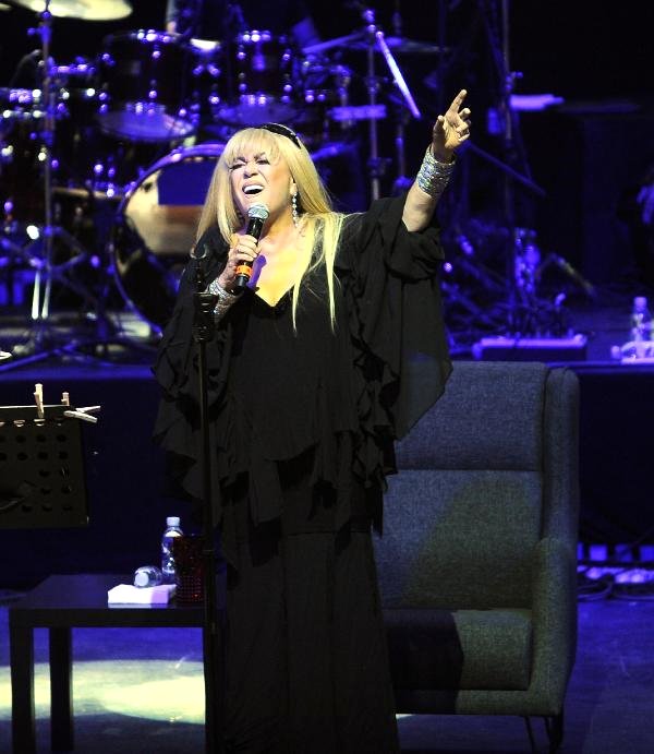 Zerrin Özer verdiği konserde hissettikleri anlattı