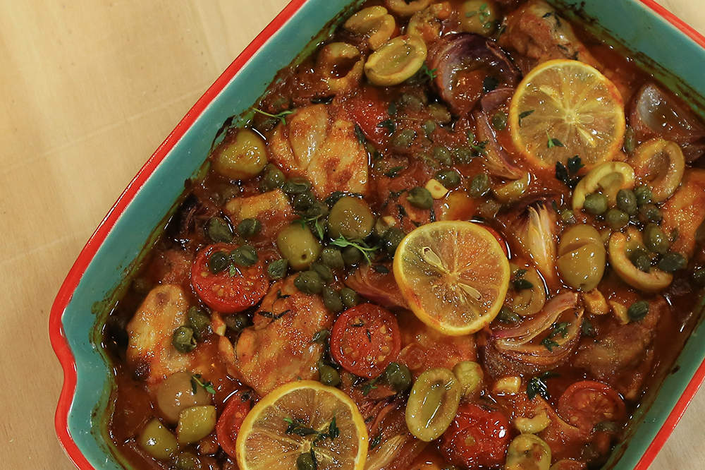 Zeytinli Tavuk Güveç nasıl yapılır? Zeytinli Tavuk Güveç tarifi 