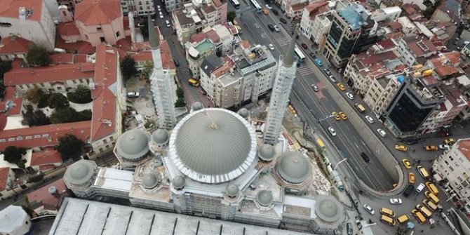 Taksim Camii inşaatındaki son durum havadan görüntülendi