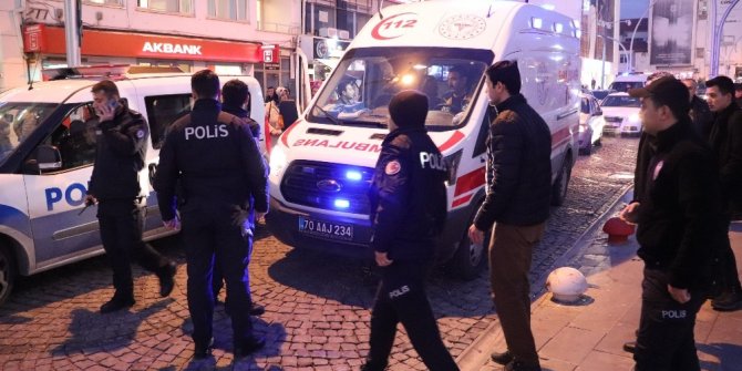 Esenyurt'ta bıçaklı tuvalet kavgası! 3 kardeş yaralı