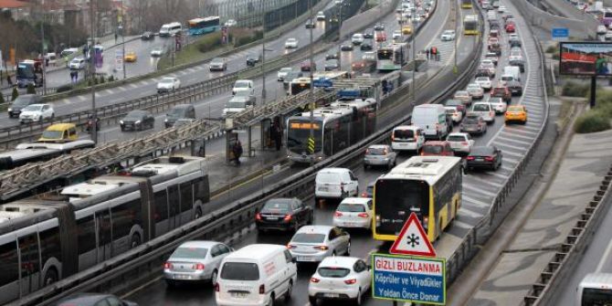 Haliç'te metrobüs kazası! 10 yaralı