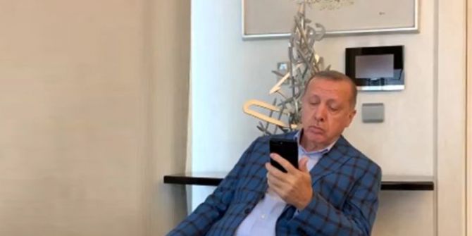 Cumhurbaşkanı Erdoğan, Granada’da okunan ezanı dinlerken duygusal anlar yaşadı