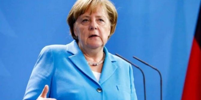 Almanya Başbakanı Angela Merkel mülteci konusunda Türkiye'ye destek verdi