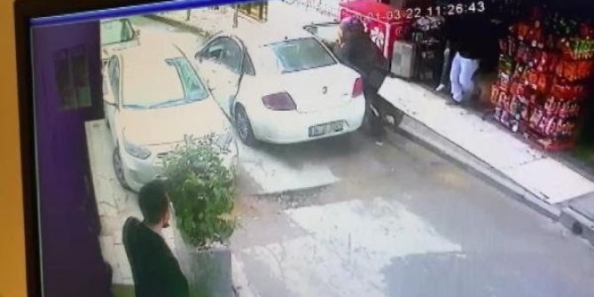 Şişli'de akıl almaz hırsızlık! Kadın, eşi ve çocuğuyla metrelerce sürüklendi