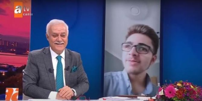 Nihat Hatipoğlu'nu şaşırtan soru: Duş alırken müzik dinlemek günah mı?