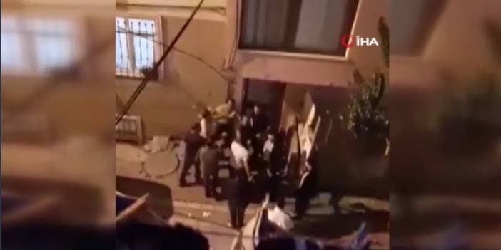 Esenyurt'ta bir genç kızı taciz eden yabancı uyrukluyu 1 kişiyi  polis son anda linç edilmekten kurtardı